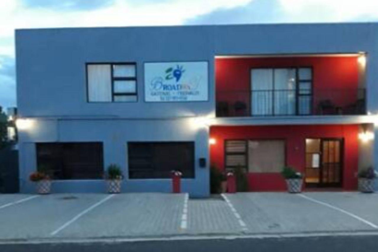 Broadway Tygervalley House Guest house Cape Town
